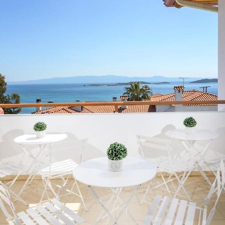 Pension Stelios Ouranoupoli Bagian luar foto