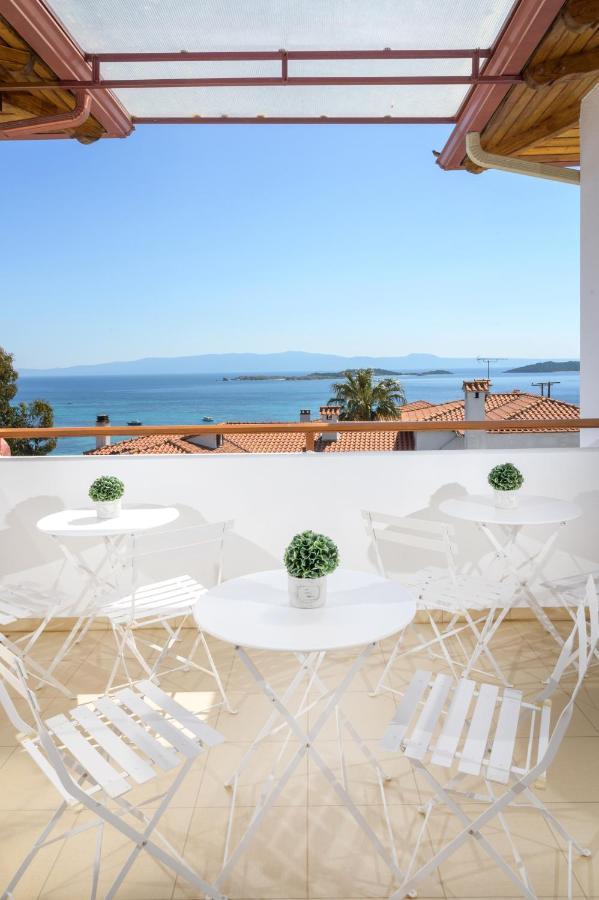 Pension Stelios Ouranoupoli Bagian luar foto